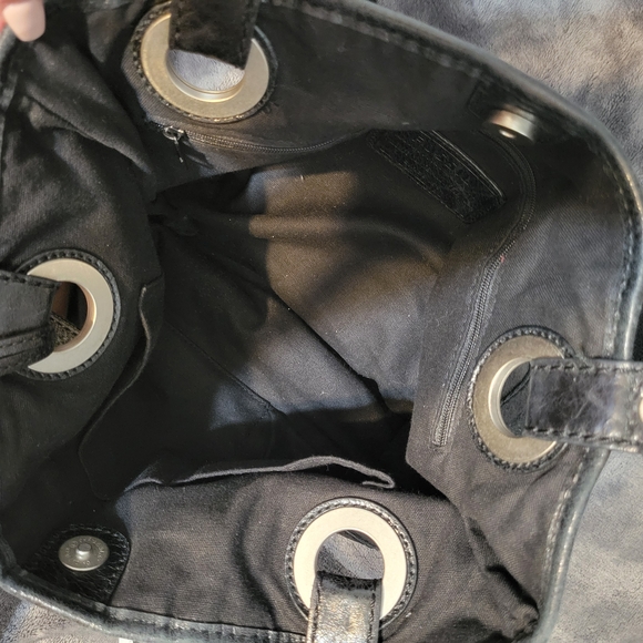 Fossil Black Leather Studded Shoulder Bag - Picture 7 of 11